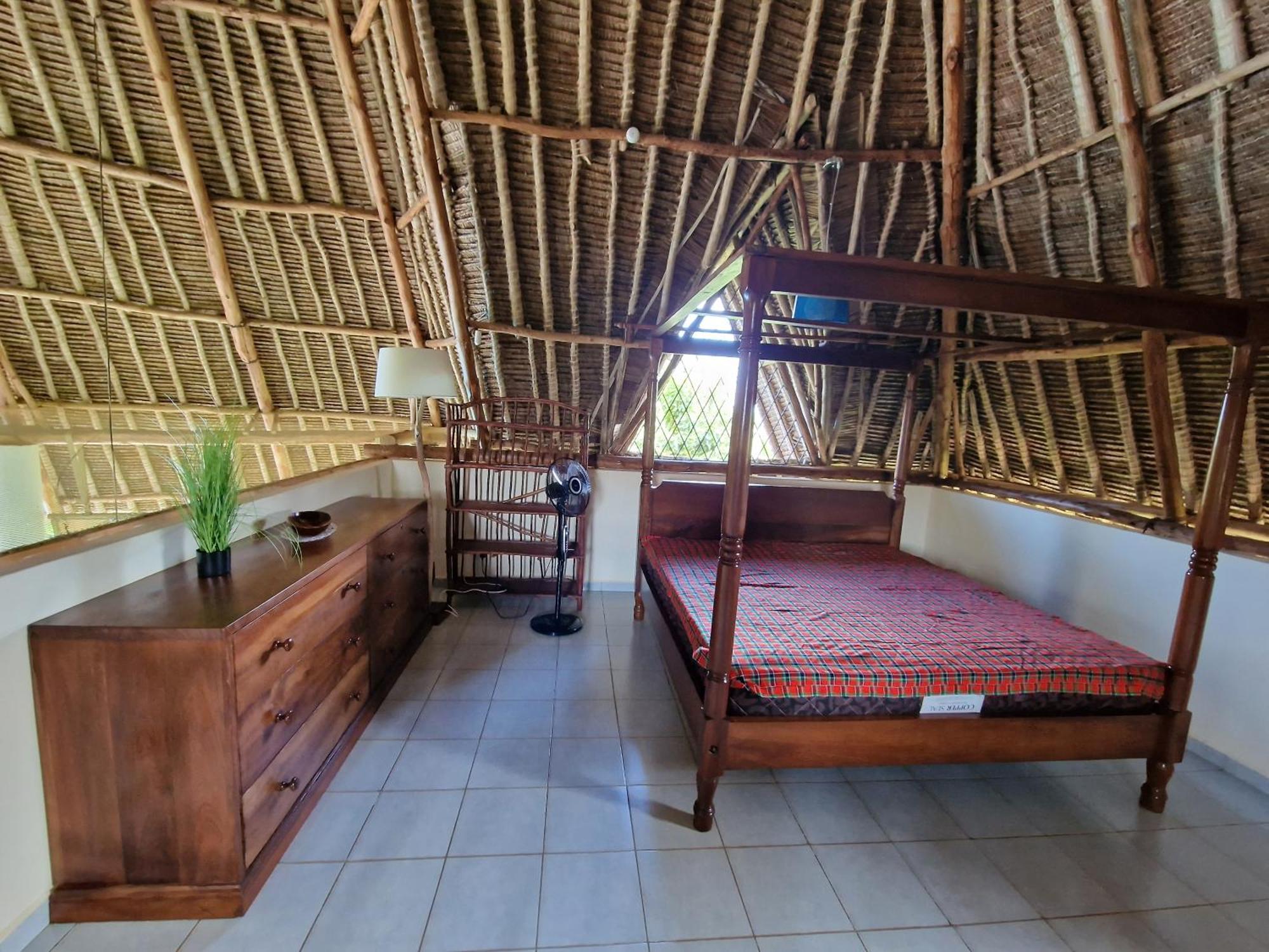Paradiesische Villa Maisha Mazuri Mit Pool. Terrasse Und Personal 디아니 해변 외부 사진