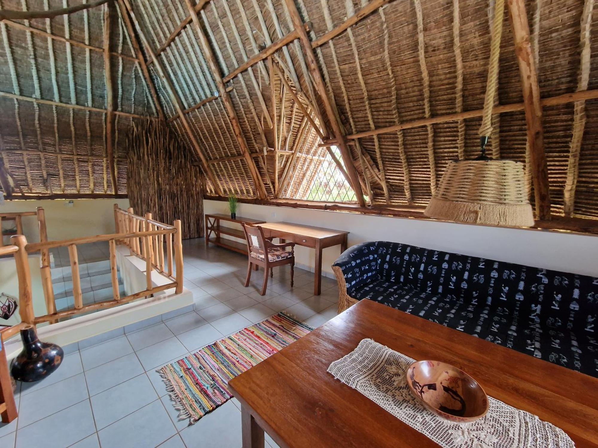 Paradiesische Villa Maisha Mazuri Mit Pool. Terrasse Und Personal 디아니 해변 외부 사진